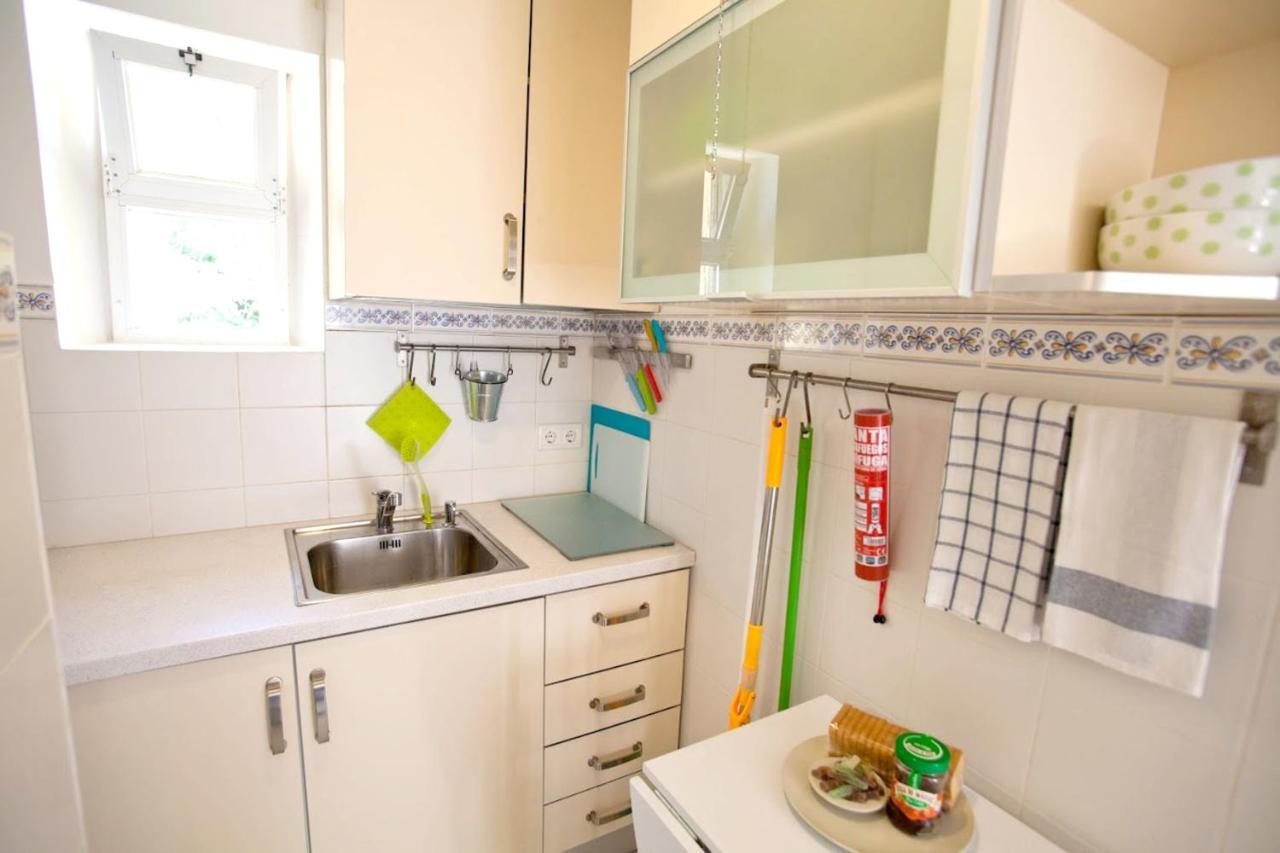 With One Bedroom In With Wonderful City View Balcony And Wifi 12 Km From The Beach Apartamento *